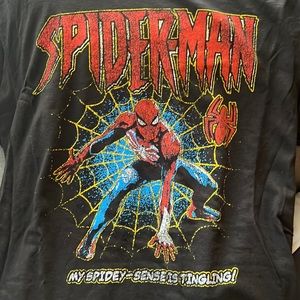 Worn once spider man shirt. Suppose to look like that!